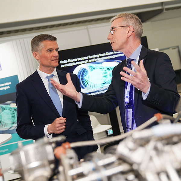 Mark Harper MP, meets the show exhibitors